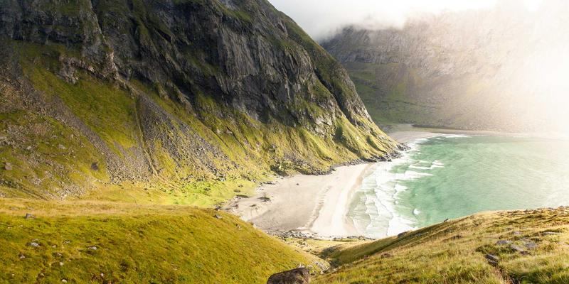 英国脱欧后伦敦房产市场走势深度剖析：资产配置与海外房产投资新策略